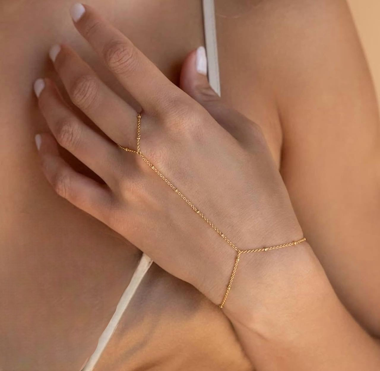 Ora's Hand Chain