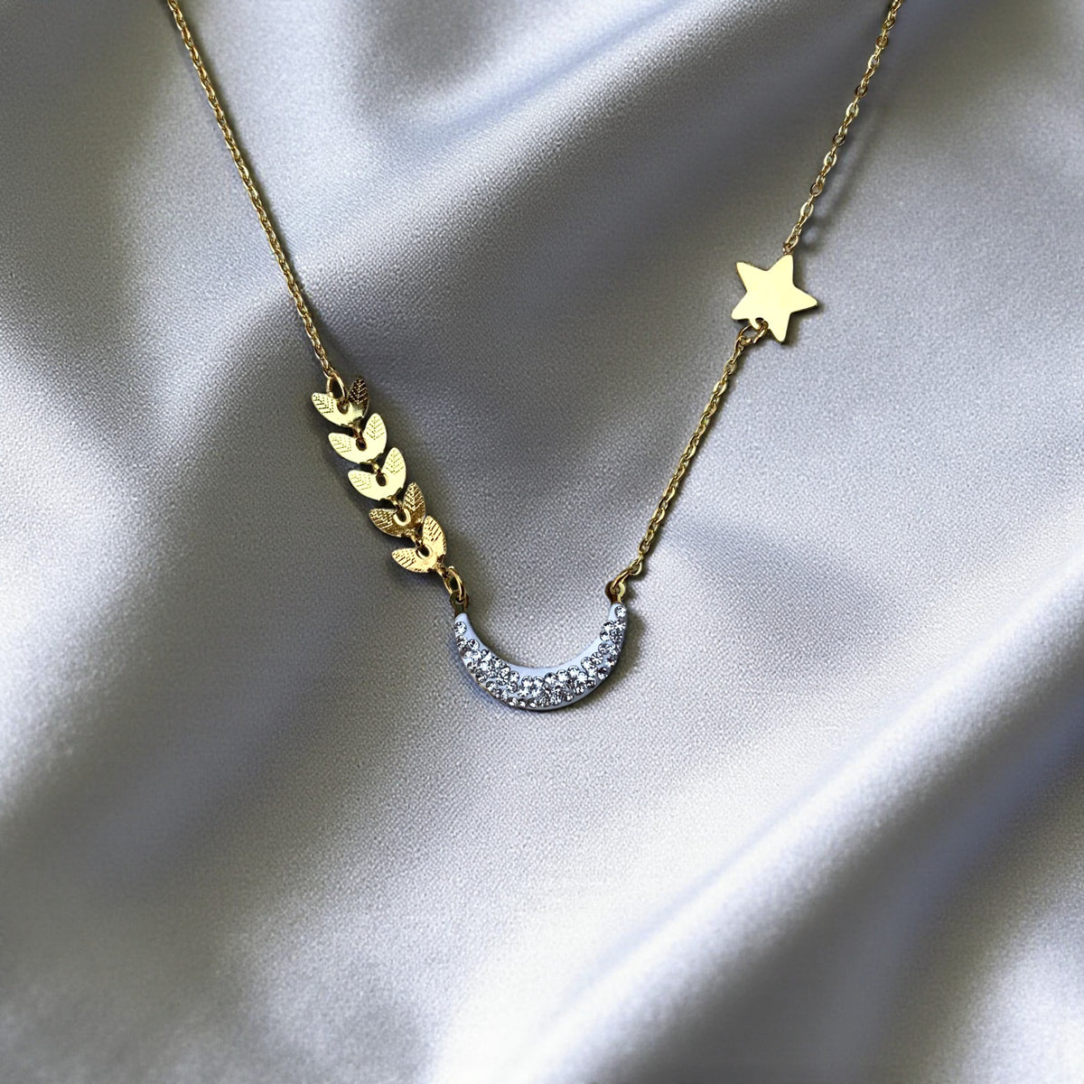 Royal Moon