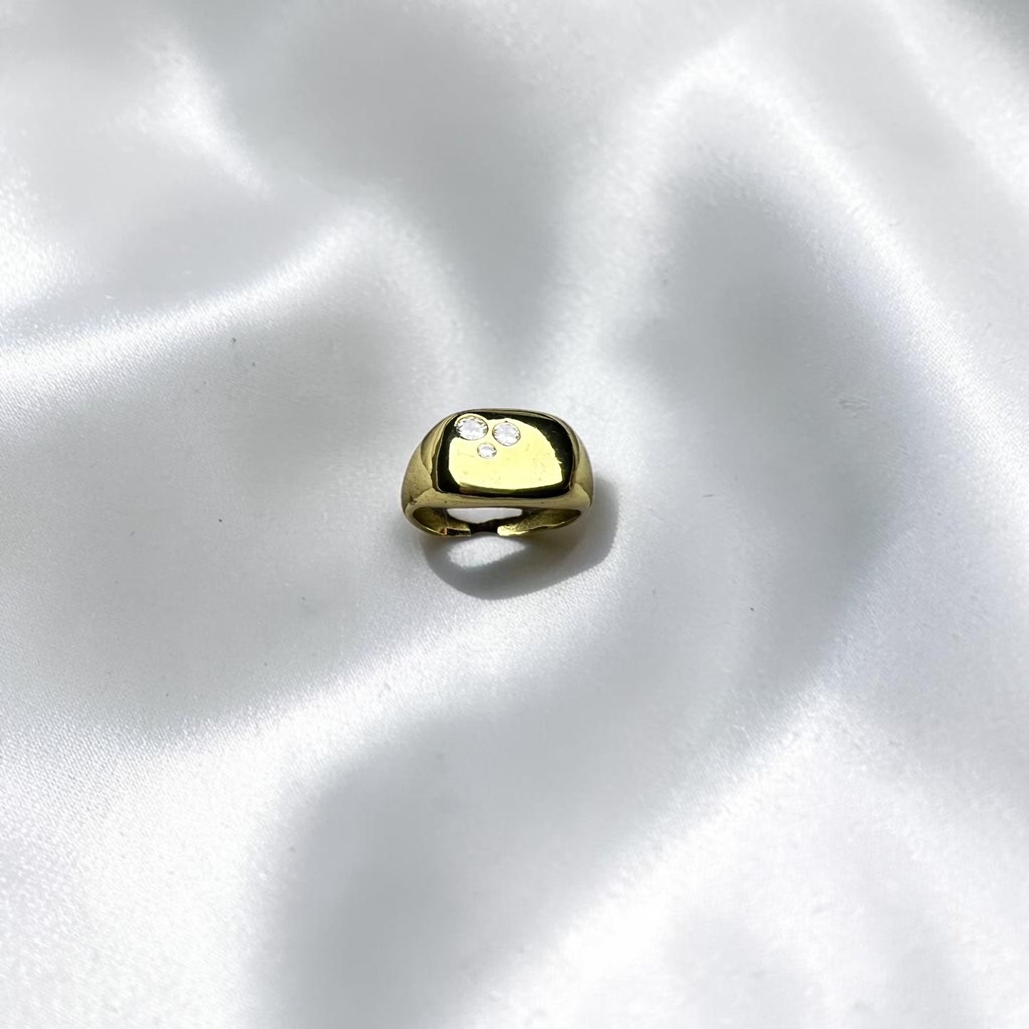 Elodie pinky Ring