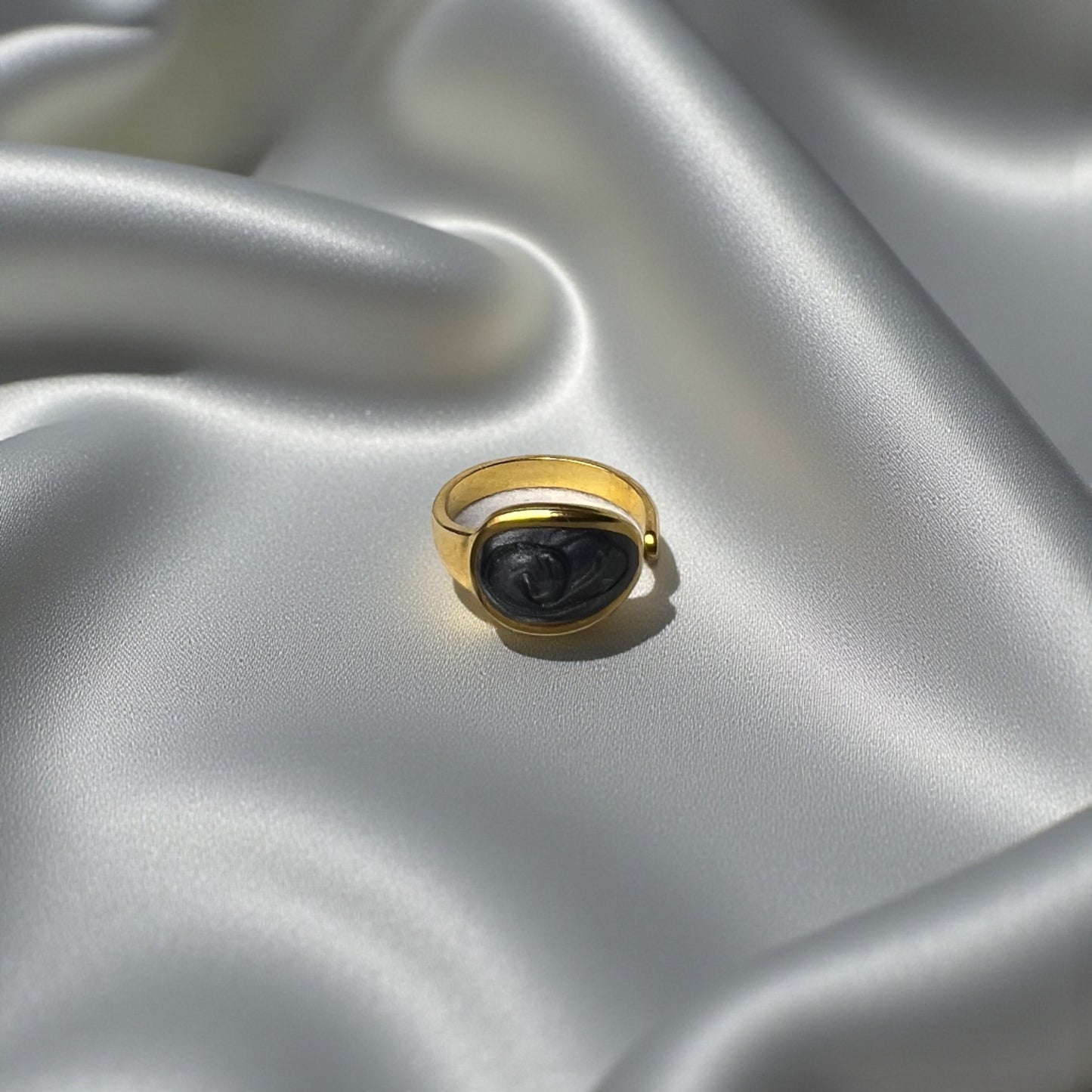 Aurelia Ring