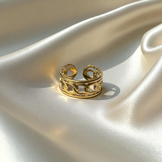Caelia Ring