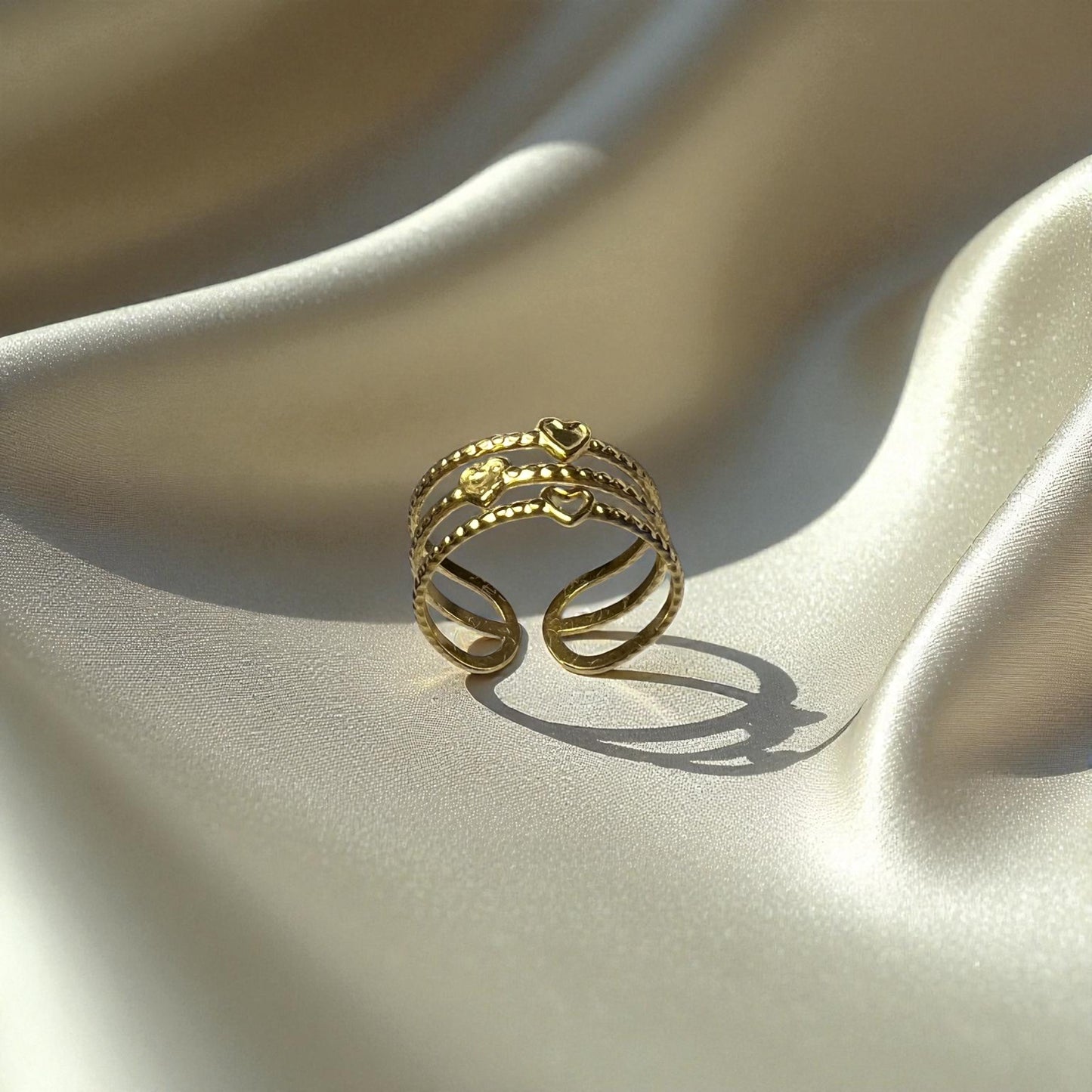 Aveline Ring